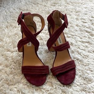 Steve Madden Suede Heels